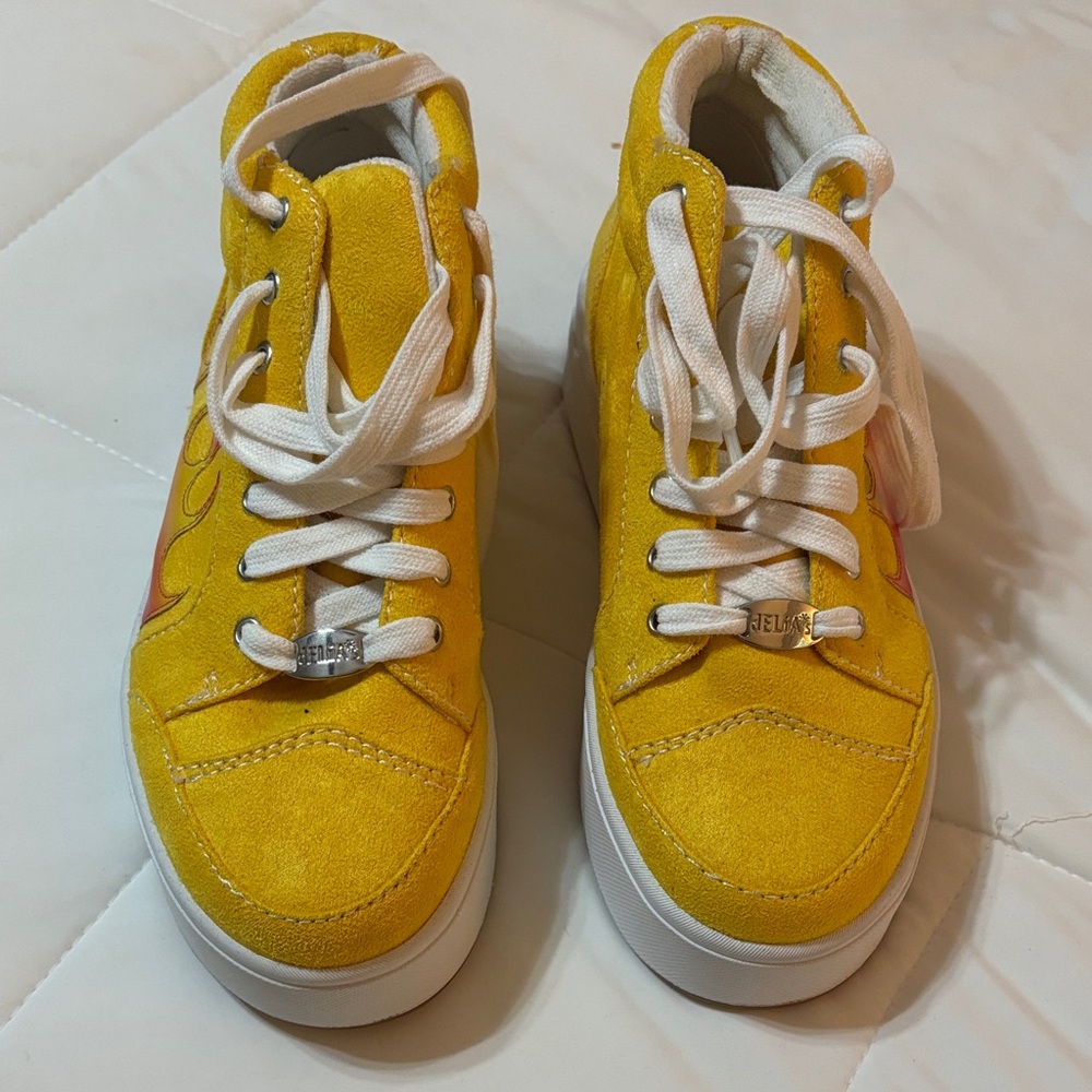 Delia’s Women's Yellow High-Top Sneakers